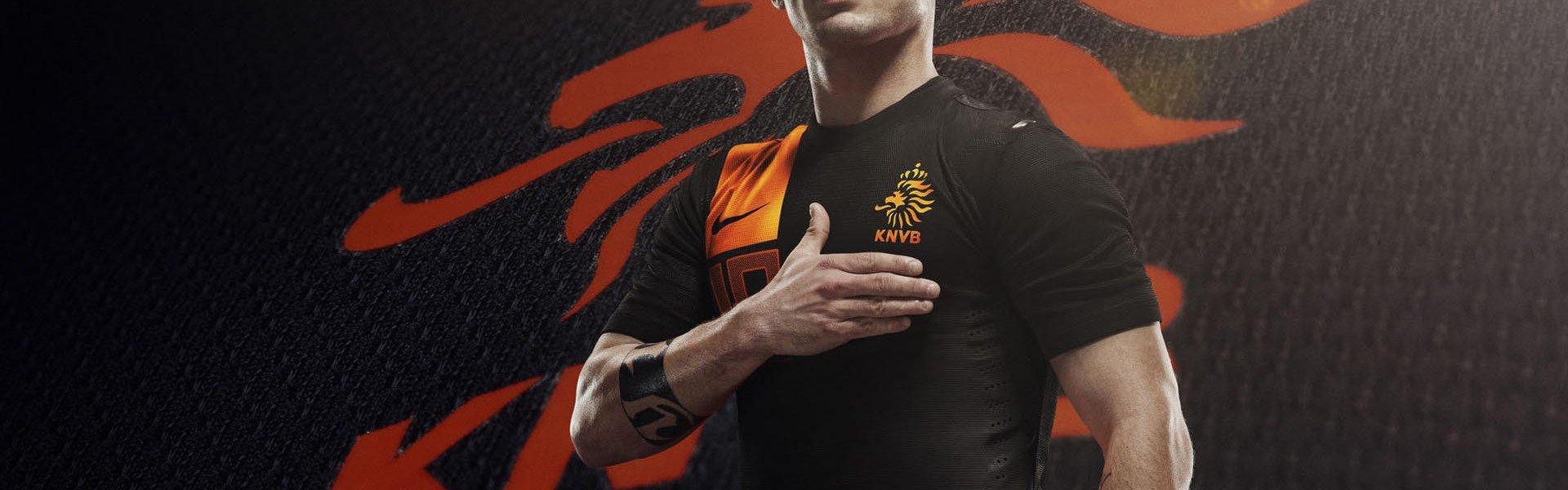 点球大战惊心动魄，加时赛绝杀定胜负—XX队挺进决赛