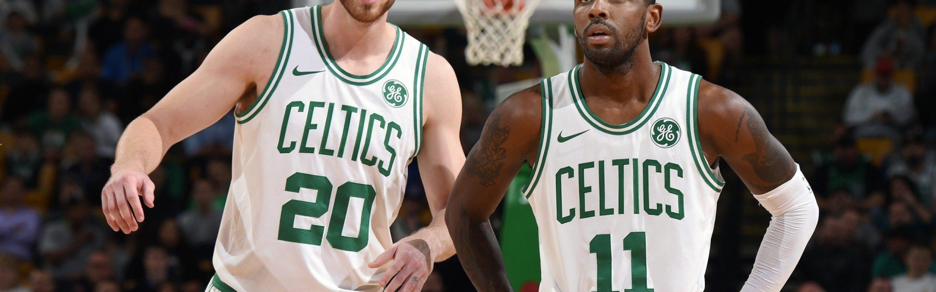 格斗巨星巅峰对决，传奇之夜引爆全球拳坛