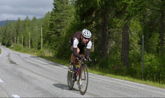 欧冠八强战火重燃 豪门对决引爆全球瞩目