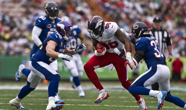 黑马逆袭！无名小将爆冷击败卫冕冠军，缔造赛事最大冷门