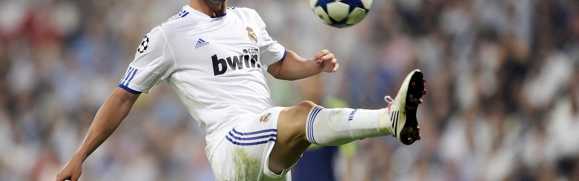 阿尔卡拉斯强势晋级温网四强 新生代天王剑指生涯第三座大满贯