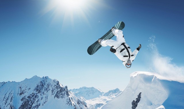 切尔西售票系统陷技术风波，球迷高价购票竟遭拒之门外引众怒