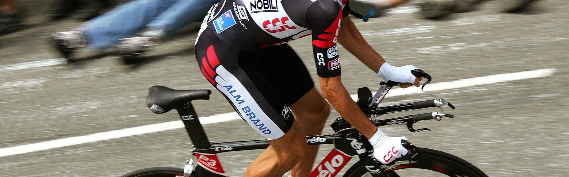 国际足联开出重磅罚单 多名球员因违规遭禁赛处罚